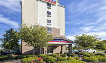 Candlewood Suites Indianapolis Airport