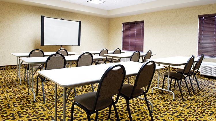Holiday Inn Express Slave Lake Meeting