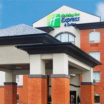 Holiday Inn Express Slave Lake
