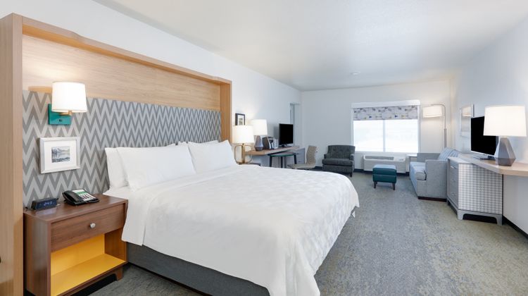 Holiday Inn Twin Falls Suite
