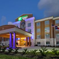 Holiday Inn Express & Suites Baytown