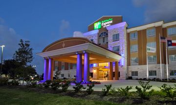 Holiday Inn Express & Suites Baytown