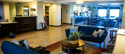 Holiday Inn Express & Suites Malone Lobby