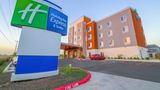 Holiday Inn Express/Suites Raymondville Exterior