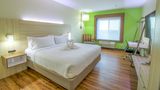 Holiday Inn Express/Suites Raymondville Room