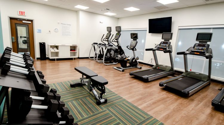 Holiday Inn Express & Suites Taylor Health Club