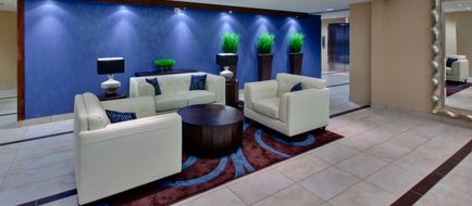 Holiday Inn Express/Suites Chatham South Exterior