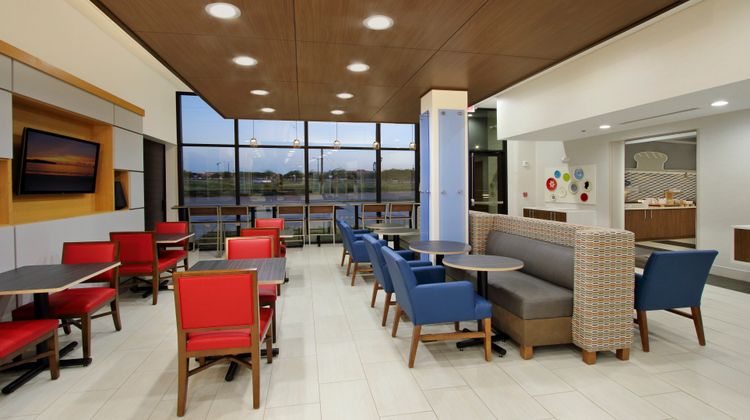Holiday Inn Express & Suites Frisco NW Restaurant