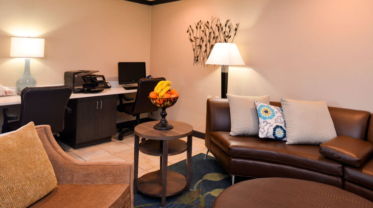 Candlewood Suites Lobby