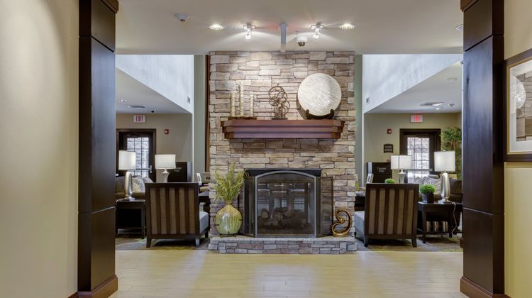 Staybridge Suites St Louis - Westport Exterior