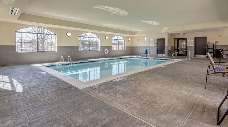 Staybridge Suites St Louis - Westport Pool