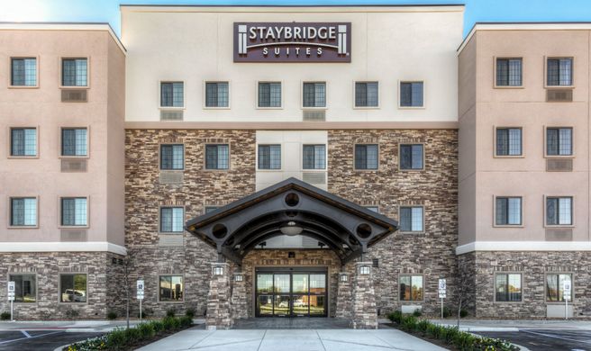 Staybridge Suites St Louis - Westport Exterior