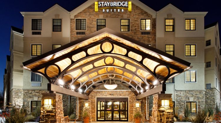 Staybridge Suites Cranberry Township Exterior