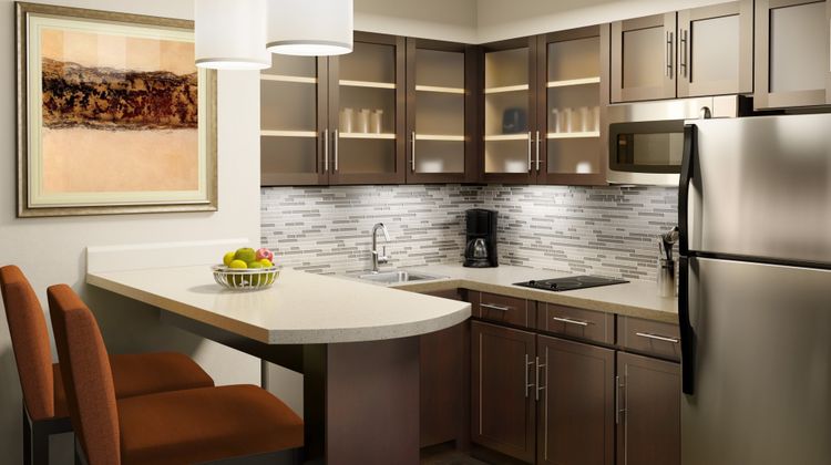 Staybridge Suites Cranberry Township Room