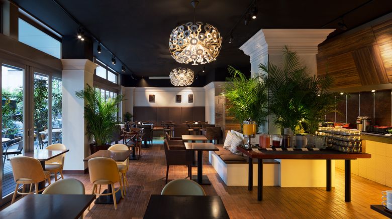 <b>Holiday Inn Osaka Namba Restaurant</b>. Images powered by <a href="https://www.leonardoworldwide.com/" title="Leonardo Worldwide" target="_blank">Leonardo</a>.