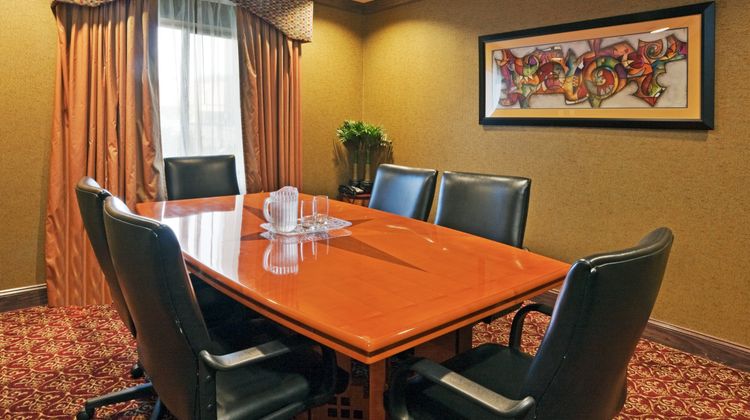 Holiday Inn Express Hotel & Suites Meeting