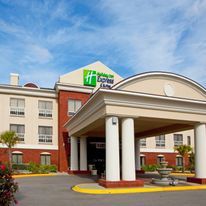 Holiday Inn Express & Suites Quincy I-10