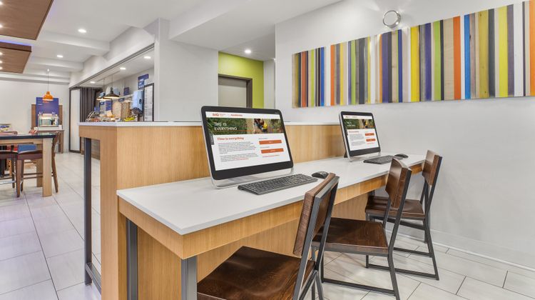 Holiday Inn Express & Suites Tacoma Other