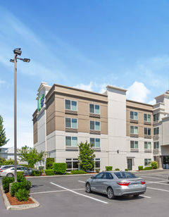 Holiday Inn Express & Suites Tacoma