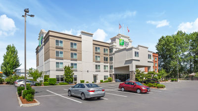 Holiday Inn Express & Suites Tacoma