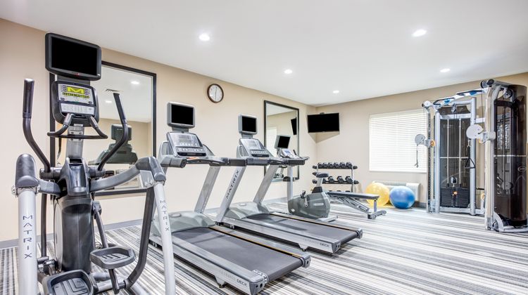 Candlewood Suites Cut Off Health Club