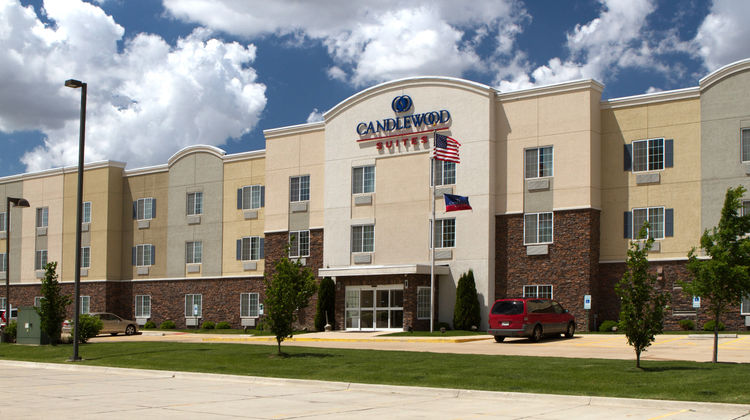 Candlewood Suites Champaign Exterior