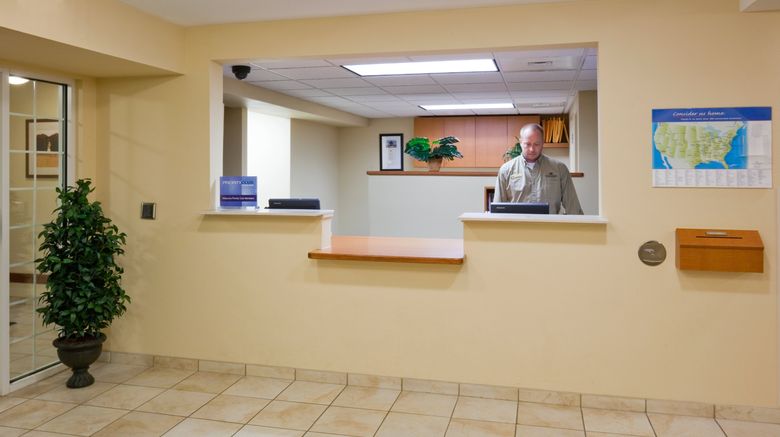 <b>Candlewood Suites Lobby</b>. Images powered by <a href="https://www.leonardoworldwide.com/" title="Leonardo Worldwide" target="_blank">Leonardo</a>.
