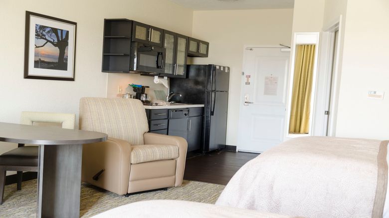 <b>Candlewood Suites Memphis-Southaven Suite</b>. Images powered by <a href="https://www.leonardoworldwide.com/" title="Leonardo Worldwide" target="_blank">Leonardo</a>.