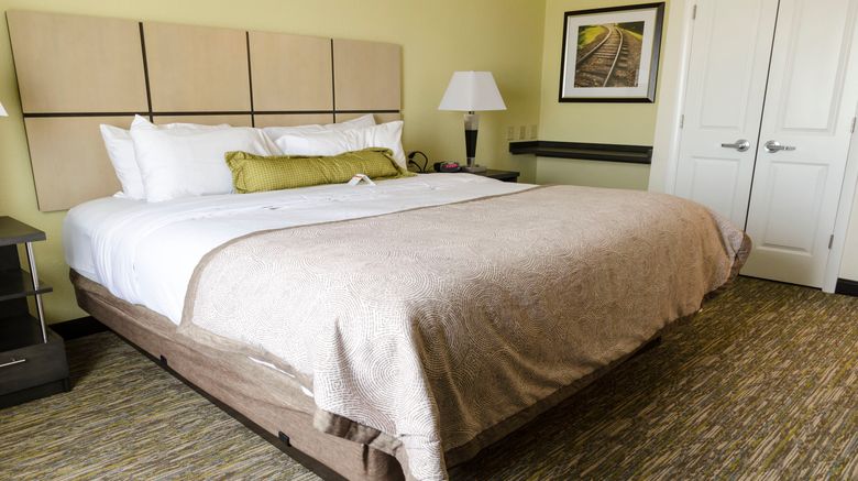 <b>Candlewood Suites Memphis-Southaven Room</b>. Images powered by <a href="https://www.leonardoworldwide.com/" title="Leonardo Worldwide" target="_blank">Leonardo</a>.
