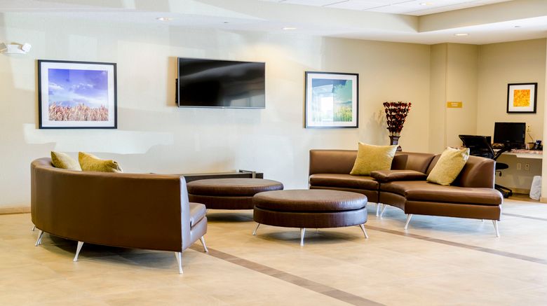 <b>Candlewood Suites Memphis-Southaven Lobby</b>. Images powered by <a href="https://www.leonardoworldwide.com/" title="Leonardo Worldwide" target="_blank">Leonardo</a>.