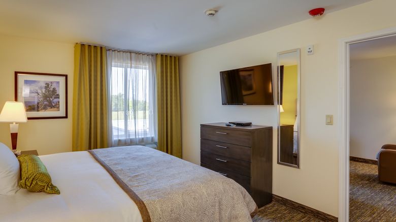 <b>Candlewood Suites College Station Room</b>. Images powered by <a href="https://www.leonardoworldwide.com/" title="Leonardo Worldwide" target="_blank">Leonardo</a>.
