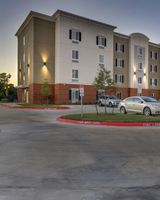 Candlewood Suites College Station