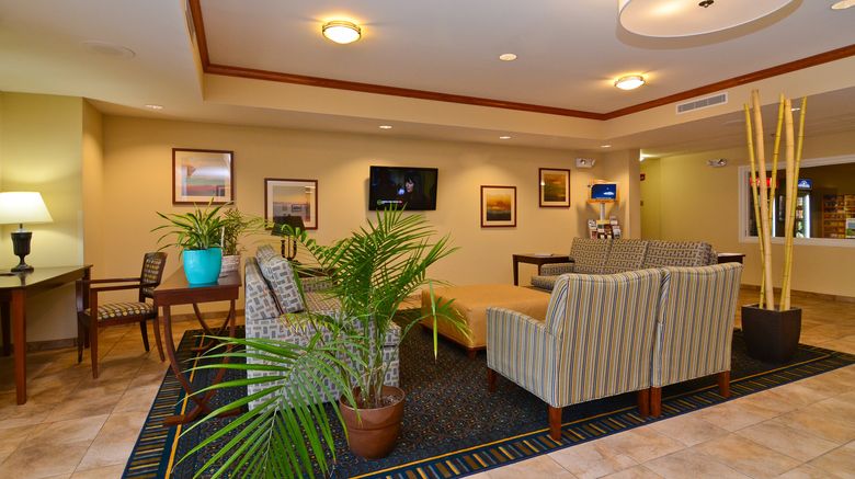 <b>Candlewood Suites Chambersburg Lobby</b>. Images powered by <a href="https://www.leonardoworldwide.com/" title="Leonardo Worldwide" target="_blank">Leonardo</a>.