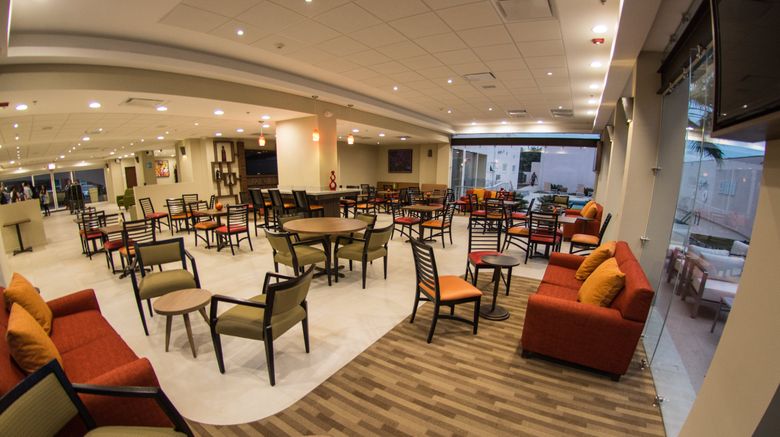<b>Holiday Inn Express Guadalajara Airport Lobby</b>. Images powered by <a href="https://www.leonardoworldwide.com/" title="Leonardo Worldwide" target="_blank">Leonardo</a>.