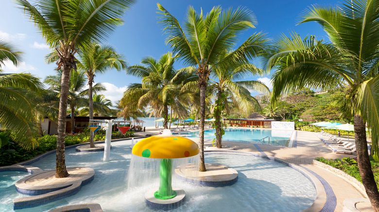 <b>Holiday Inn Resort Vanuatu Pool</b>. Images powered by <a href="https://www.leonardoworldwide.com/" title="Leonardo Worldwide" target="_blank">Leonardo</a>.