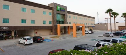 Holiday Inn Express Cabo San Lucas Exterior