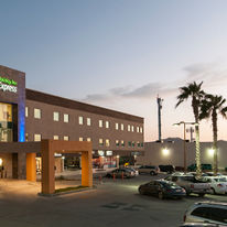 Holiday Inn Express Cabo San Lucas