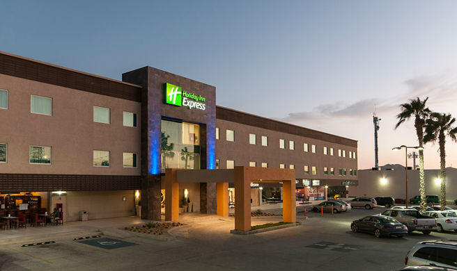 Holiday Inn Express Cabo San Lucas Exterior