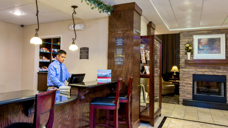 Staybridge Suites Lobby
