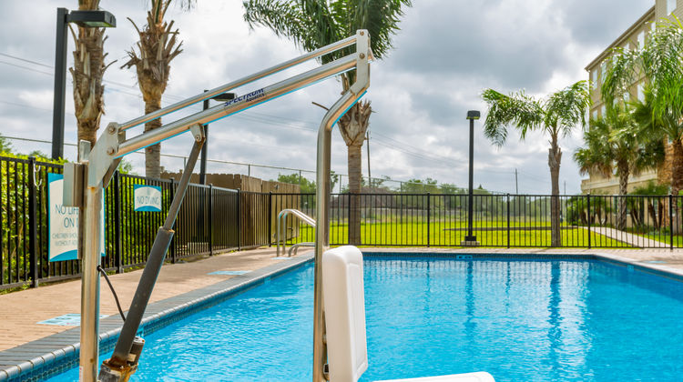 Staybridge Suites Pool
