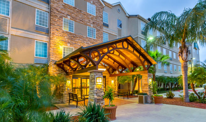 Staybridge Suites Exterior