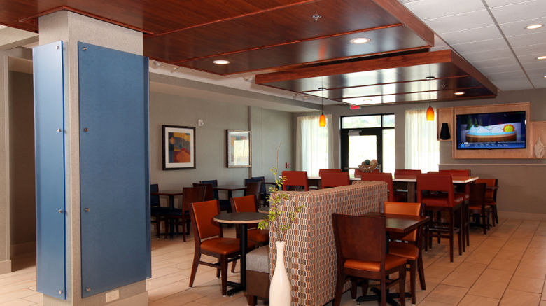 <b>Holiday Inn Express Omaha South Ralston Lobby</b>. Images powered by <a href="https://www.leonardoworldwide.com/" title="Leonardo Worldwide" target="_blank">Leonardo</a>.