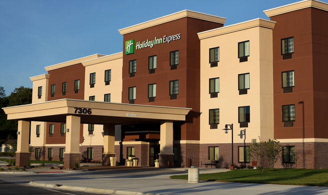 Holiday Inn Express Omaha South Ralston Exterior