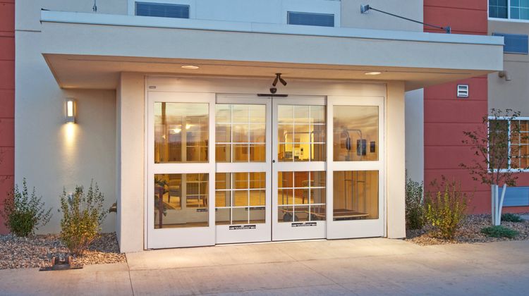 Candlewood Suites Williston Exterior