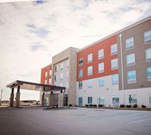 Holiday Inn Express & Suites Sterling Exterior