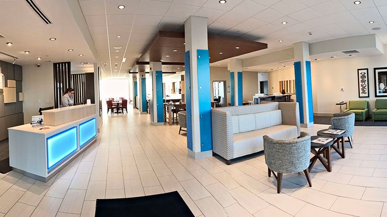 <b>Holiday Inn Express & Suites Sterling Lobby</b>. Images powered by <a href="https://www.leonardoworldwide.com/" title="Leonardo Worldwide" target="_blank">Leonardo</a>.