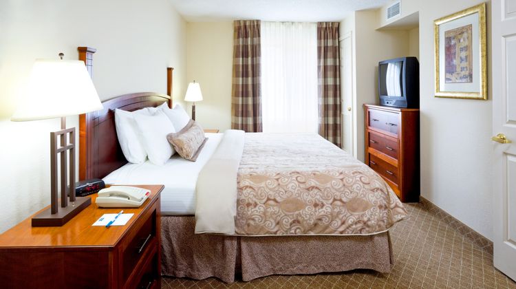 Staybridge Suites Suite