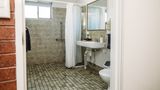 Country Pathfinder Motor Inn Room