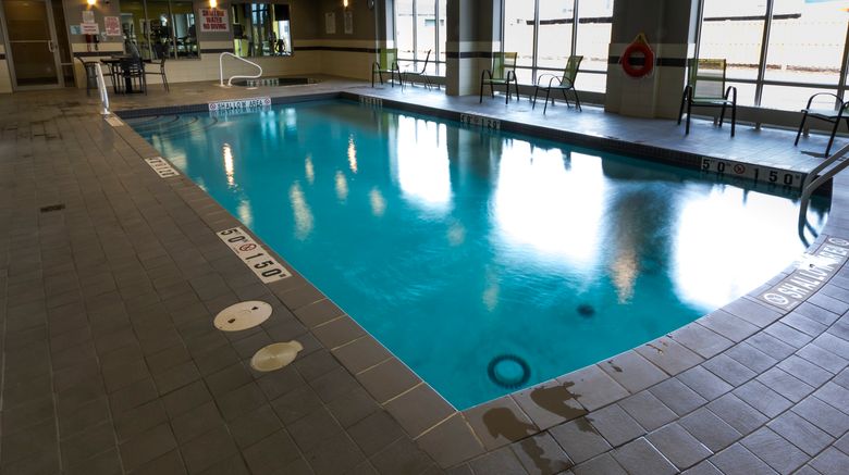 <b>Holiday Inn Express & Stes Thunder Bay Pool</b>. Images powered by <a href="https://www.leonardoworldwide.com/" title="Leonardo Worldwide" target="_blank">Leonardo</a>.