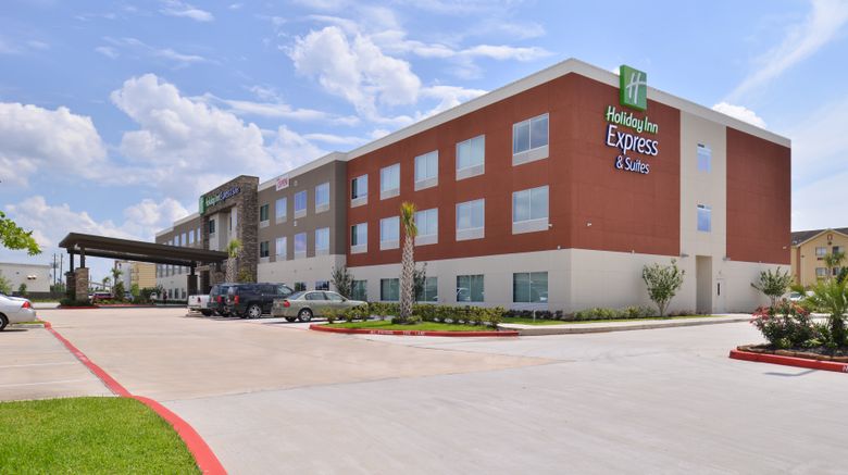 <b>Holiday Inn Express & Suites Houston E Exterior</b>. Images powered by <a href="https://www.leonardoworldwide.com/" title="Leonardo Worldwide" target="_blank">Leonardo</a>.